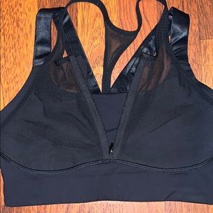 Lululemon bra